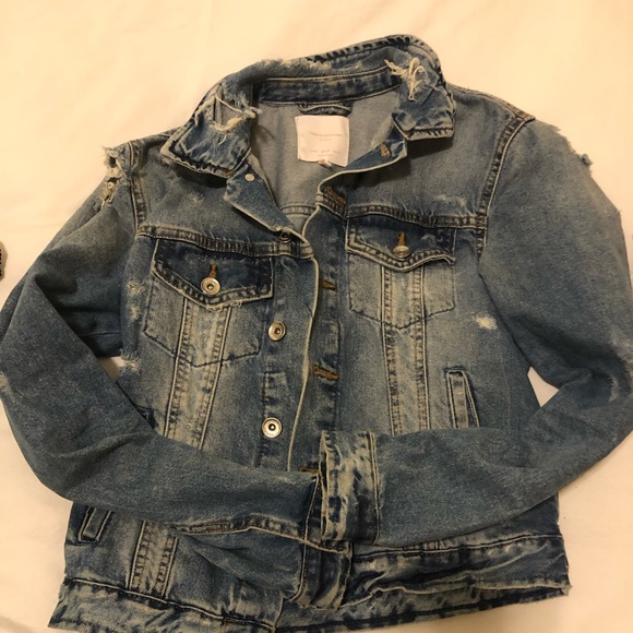 Zara Jackets & Blazers - zara denim jacket